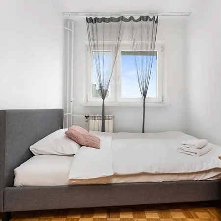 Oswiecenia 10th Floor View By Bookinghost Apartment Krakow